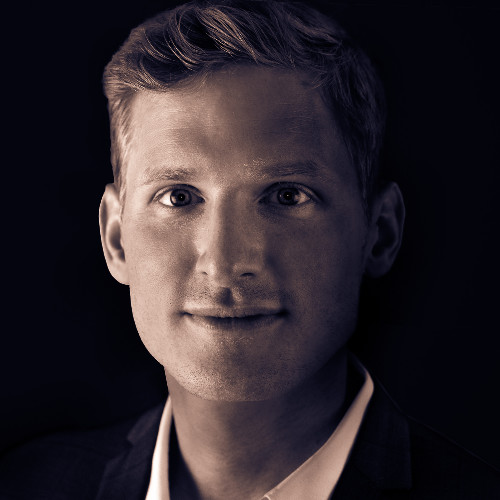Fabian Kaempfer - CEO